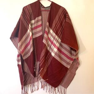 Vince Camuto Plaid Topper